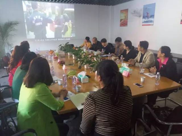 ƽ?j��ng)��ЋD(li��n)���B�T��������B�T�҅f(xi��)һ�� �I(l��ng)��(d��o)�W�R��˾���^ָ��(d��o)